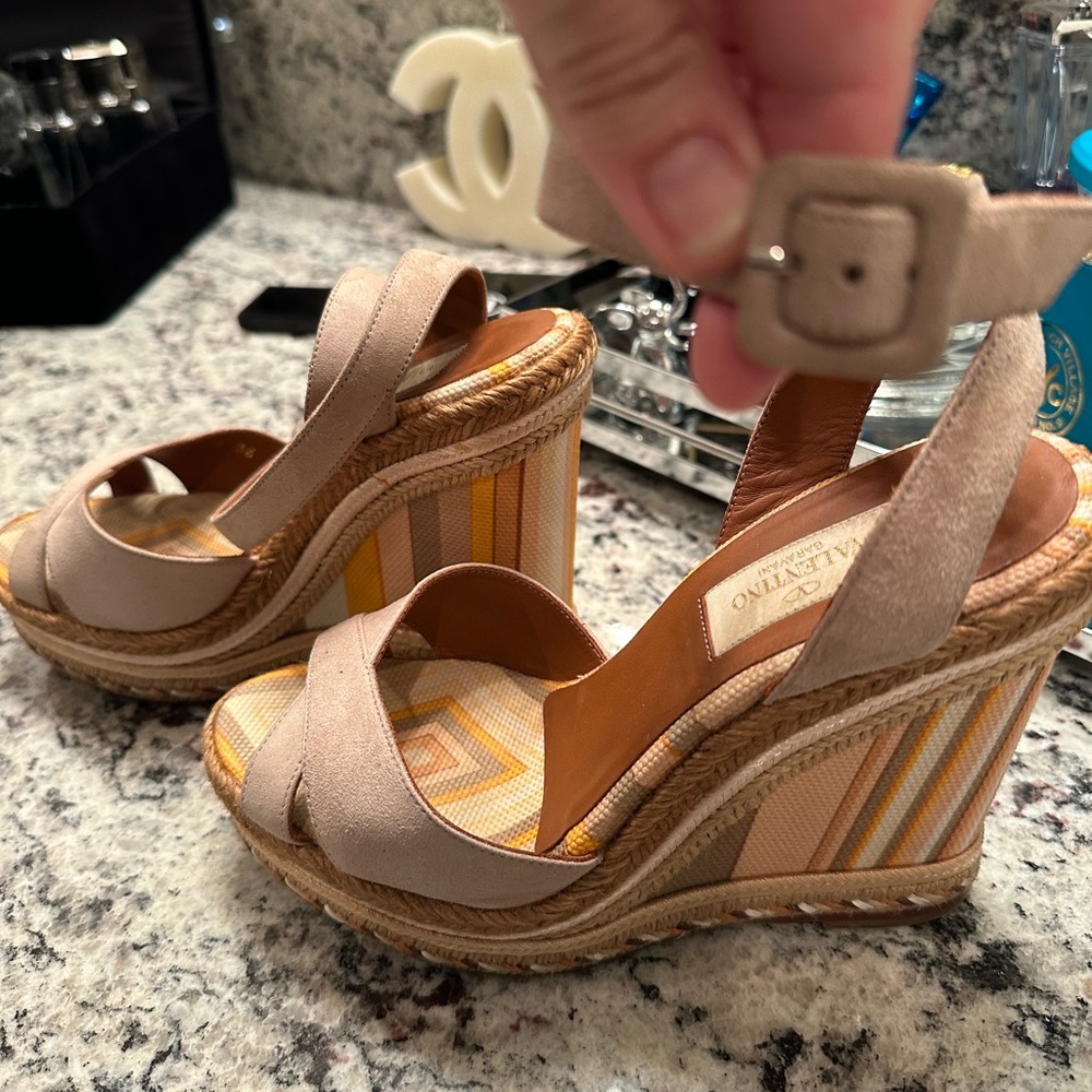 Valentino wedges 36